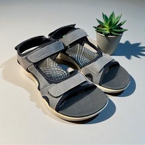 Clarks Cloudsteppers Gray/Blue Sandals With Adjustable Straps Cushion Soft 8.5M